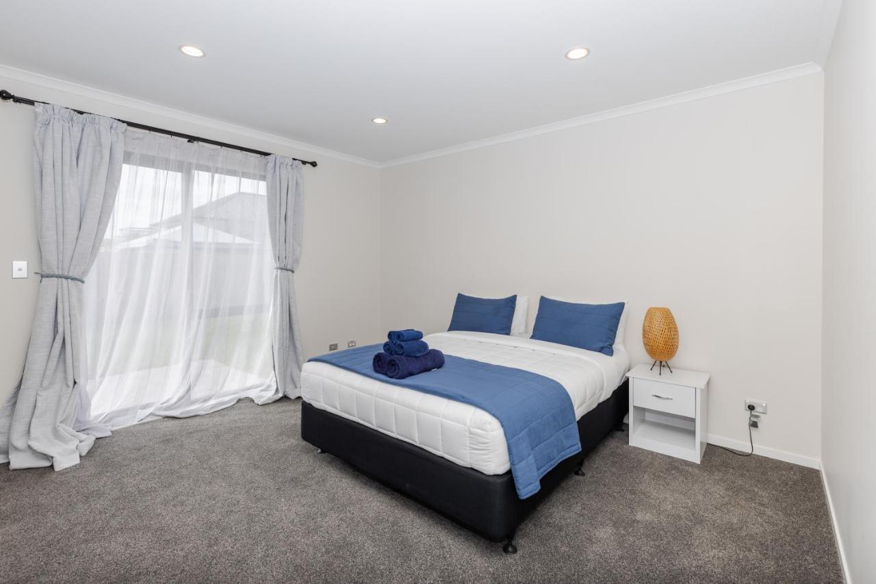 Stay In Newly Built House Hamilton Extérieur photo