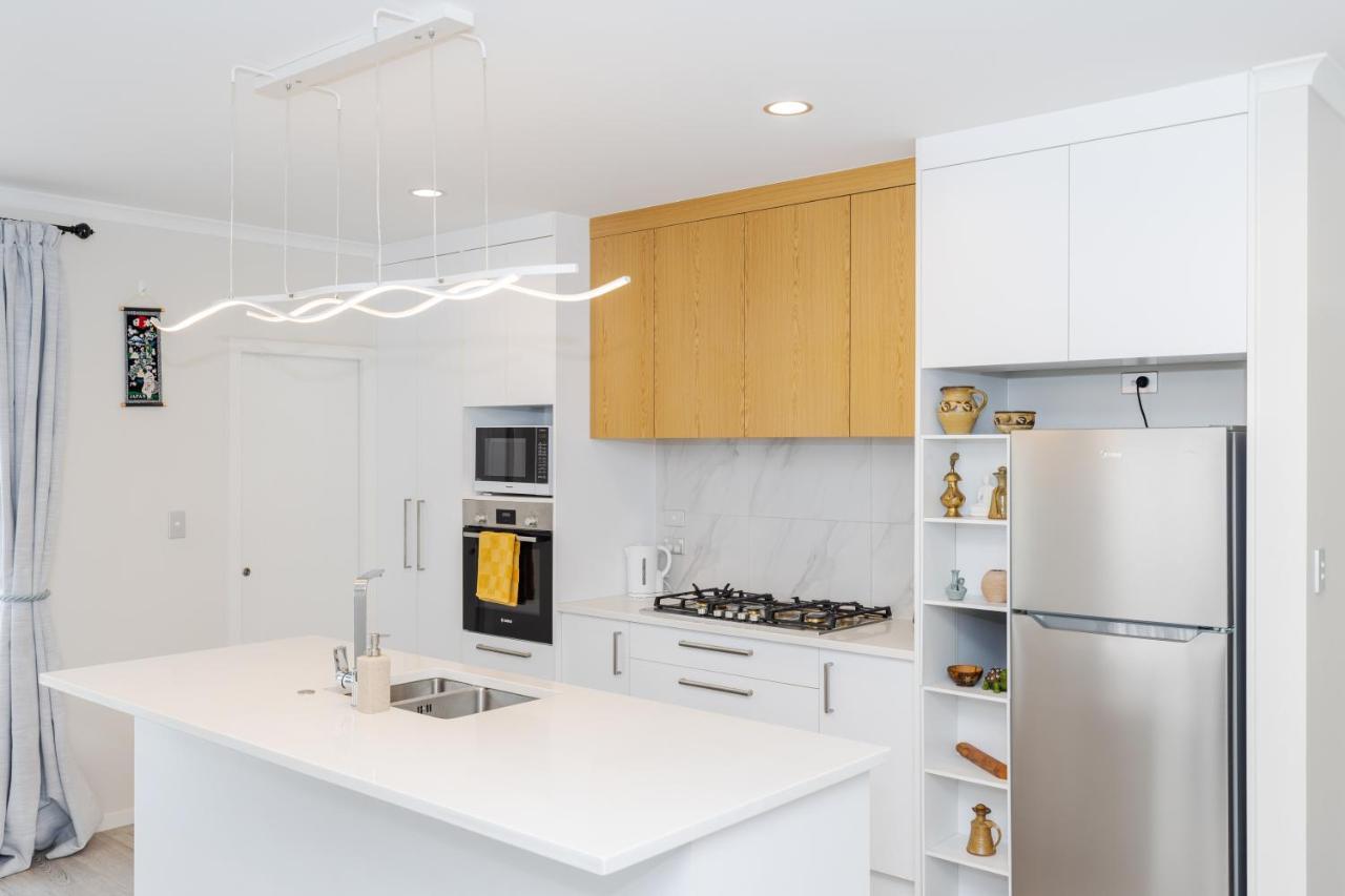 Stay In Newly Built House Hamilton Extérieur photo